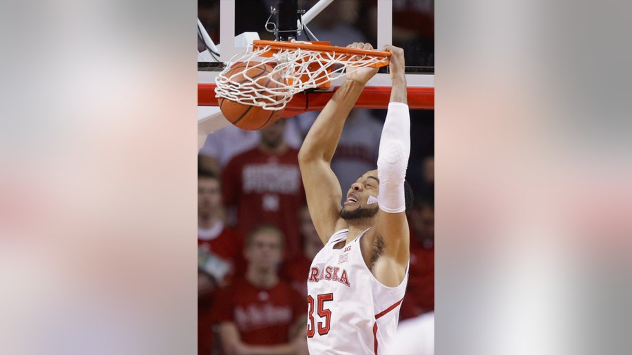 Illinois Nebraska Basketball