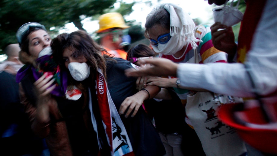 0e93986c-Turkey Doctors Under Fire