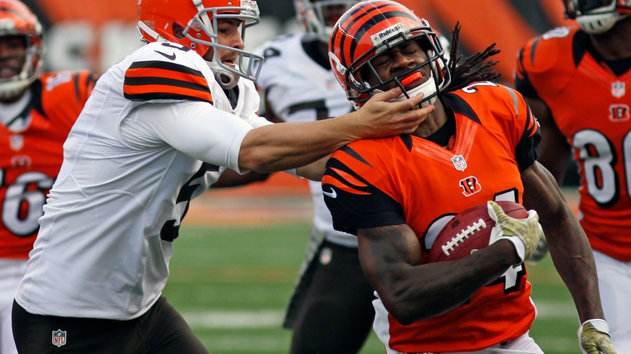 45097d3f-Browns Bengals Football