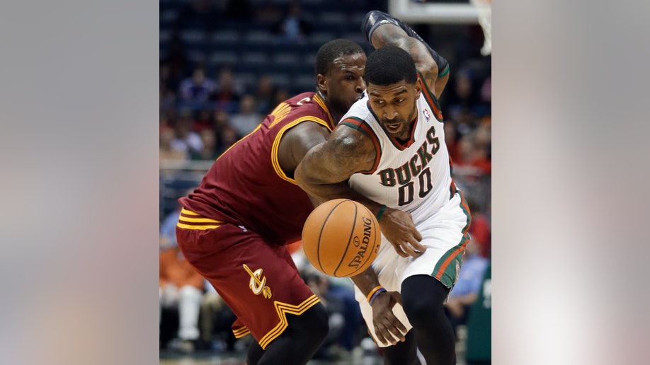 APTOPIX Cavaliers Bucks Basketball