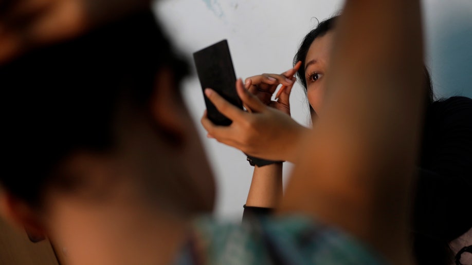 8437c83c-Indonesia Kids Pimping Kids