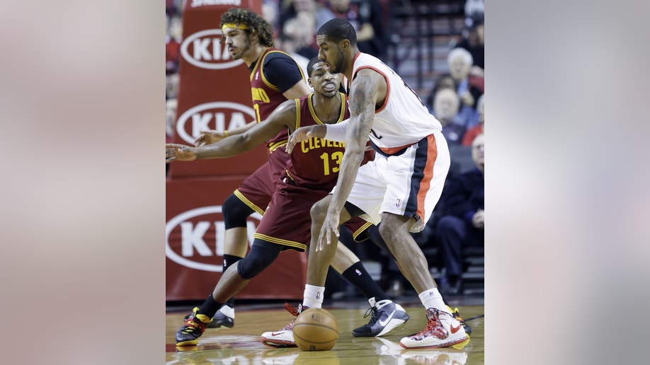 9152b850-Cavaliers Trail Blazers Basksetball