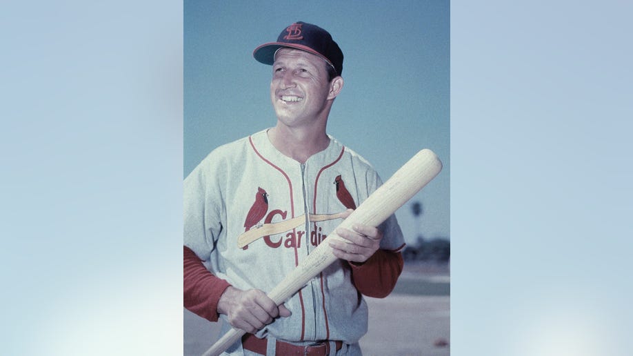 1dbdd58c-Obit Stan Musial Baseball