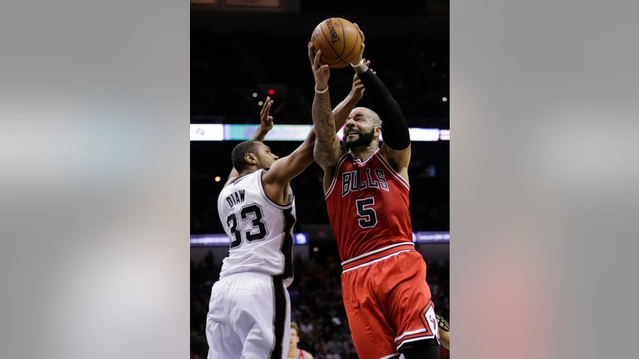 Bulls Spurs Basketball