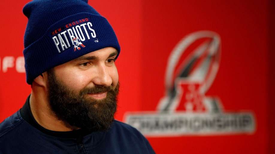 b8cc07da-Patriots Football