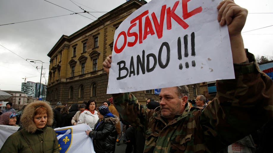 ed75dd00-Bosnia Protest