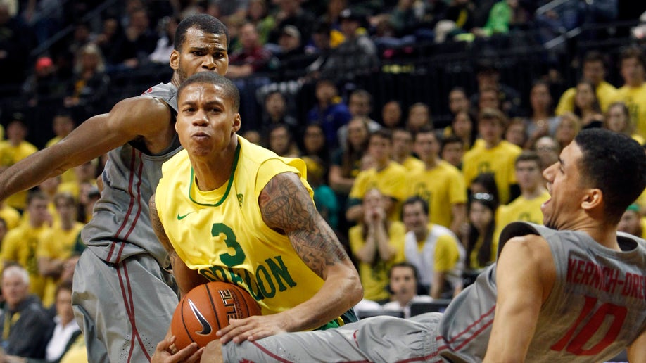 2c295510-WSU Oregon Basketball