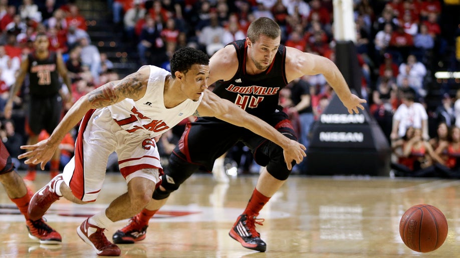 c3dfa193-Louisville Western Kentucky Basketball