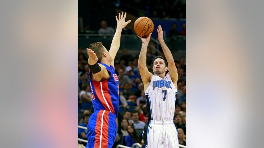 f2d34dec-Magic Bucks Trade Basketball