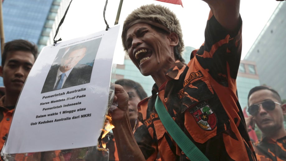 58a67136-Indonesia Australia Protest