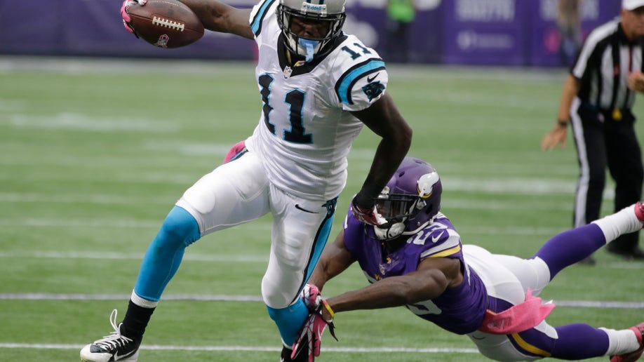 6ef35c57-Panthers Vikings Football