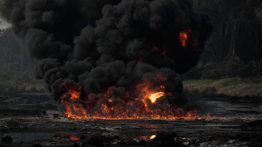 636570c0-Nigeria Pipeline Explosion