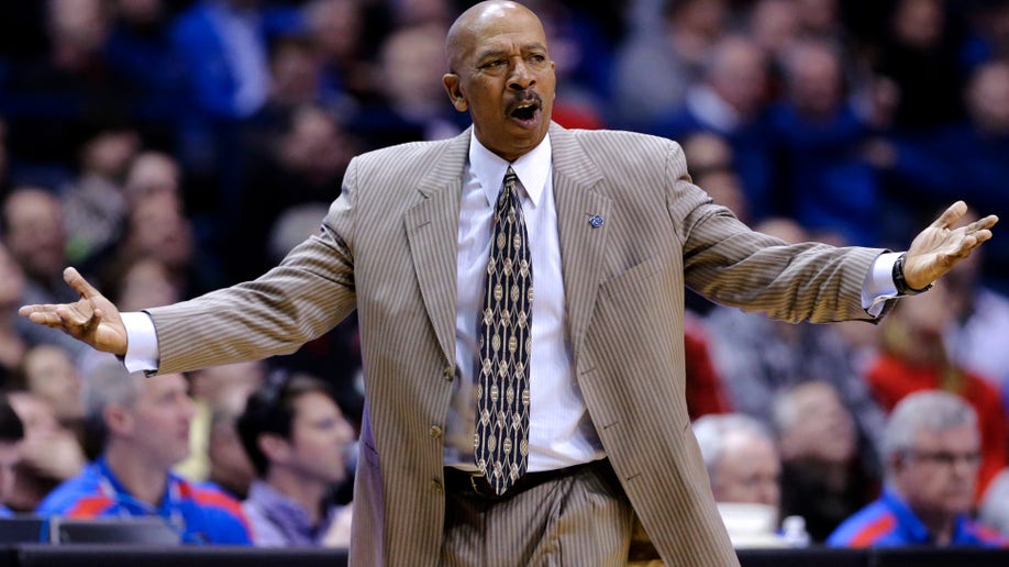 c7710bc5-DePaul Preview Basketball