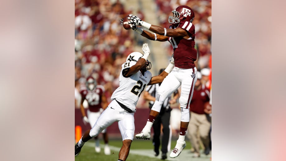 20129d3d-Vanderbilt Texas A M Football