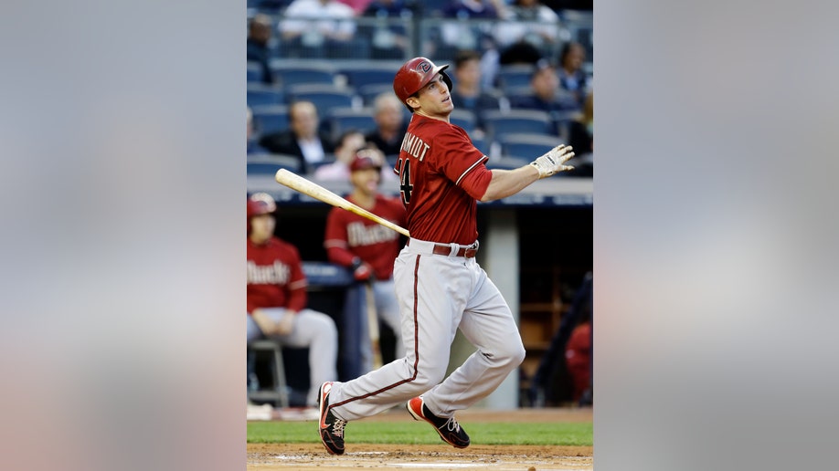 67e6f10e-Diamondbacks Yankees Baseball