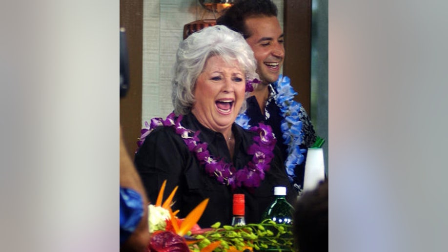 4dbcd85b-TV PAULA DEEN