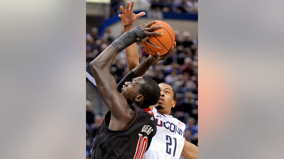 fceebb1b-Louisville UConn Basketball