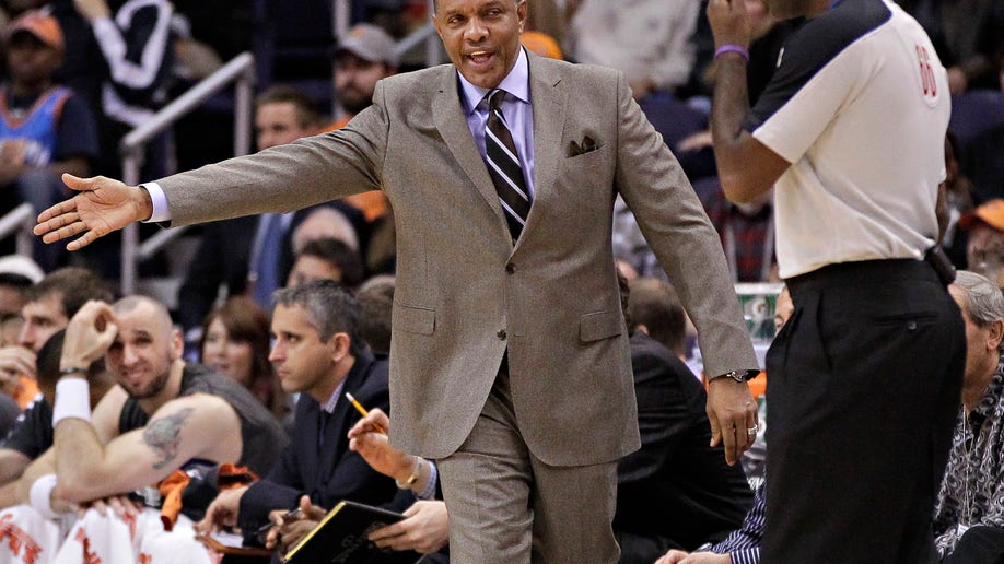 Knicks Suns Basketball