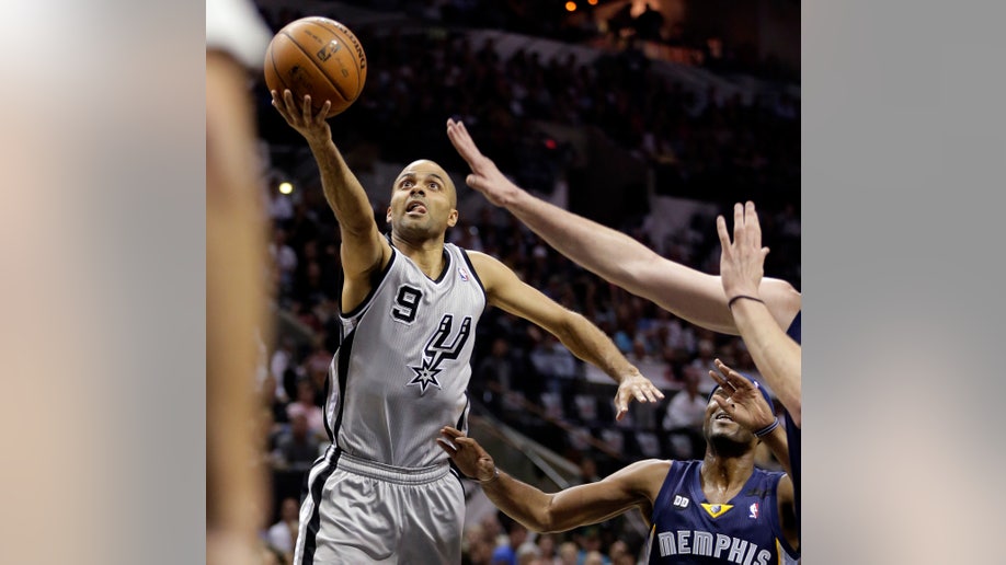 4612923d-Grizzlies Spurs Basketball