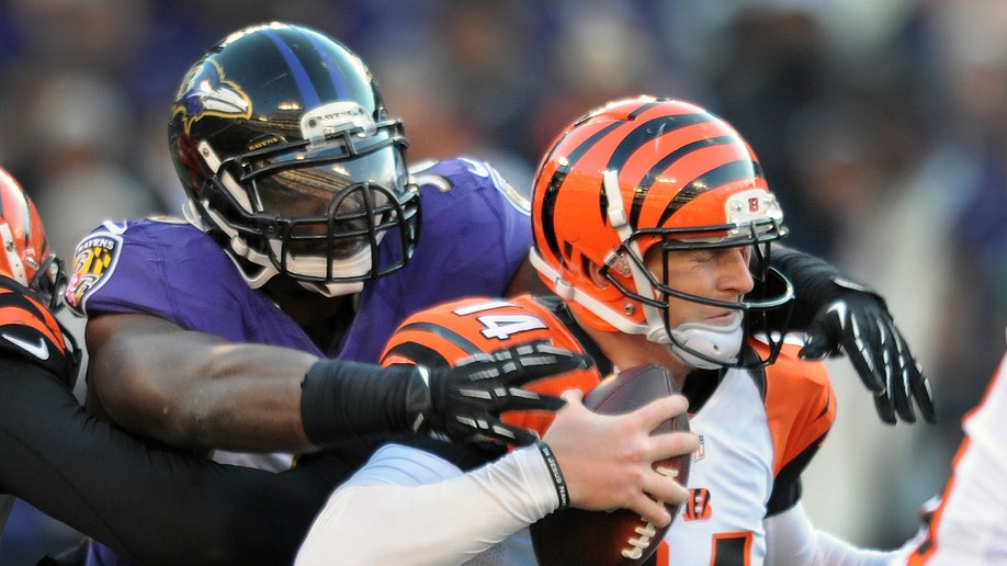 2c127101-Bengals Ravens Football