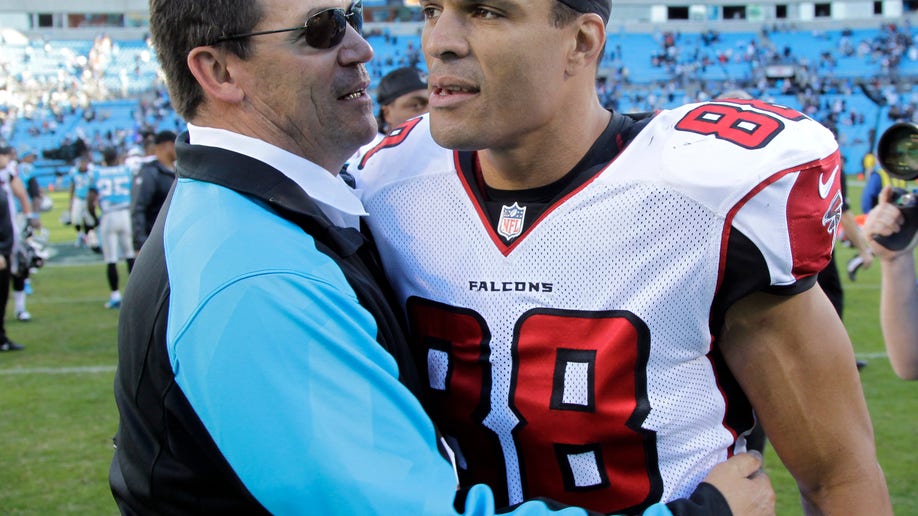 33a9b6e1-Falcons Panthers Football