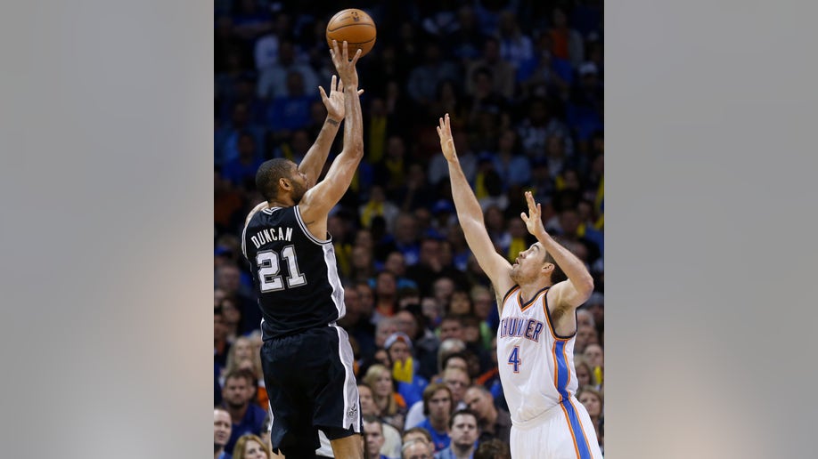 c8ed94f0-Spurs Thunder Basketball