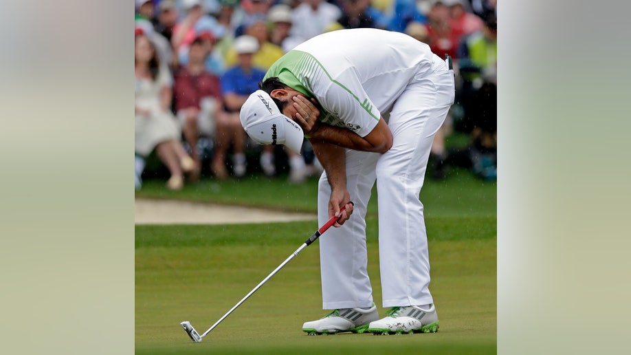6881af40-Masters Golf