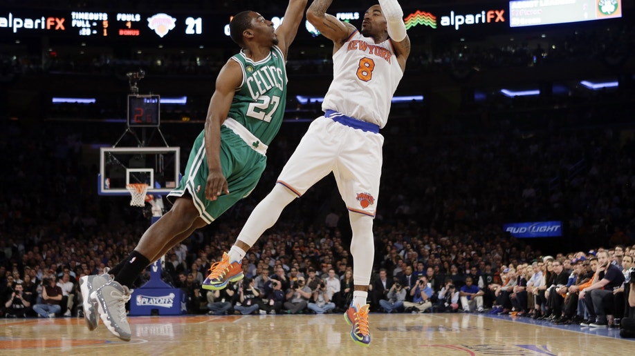 2bad9e50-Celtics Knicks Basketball