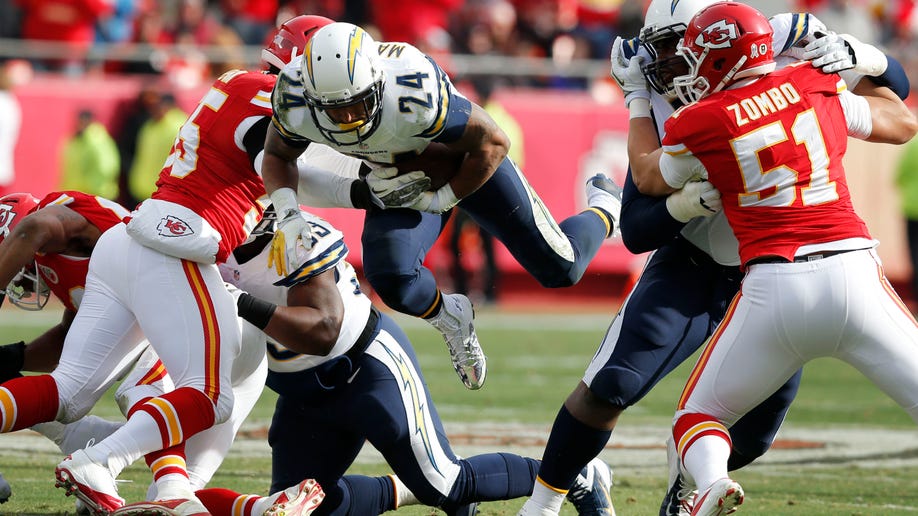 Chargers Chiefs Football