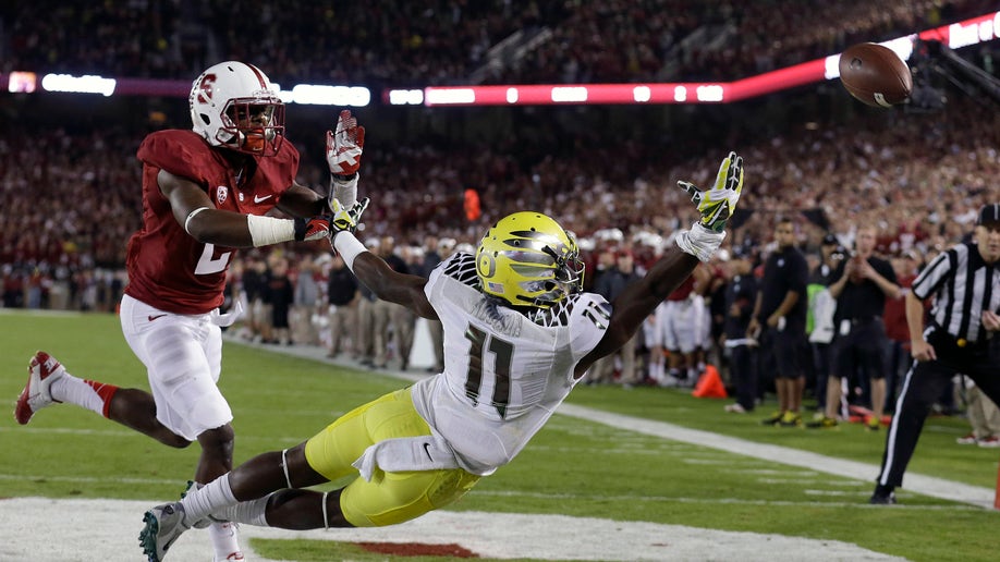 4af02f62-Oregon Stanford Football