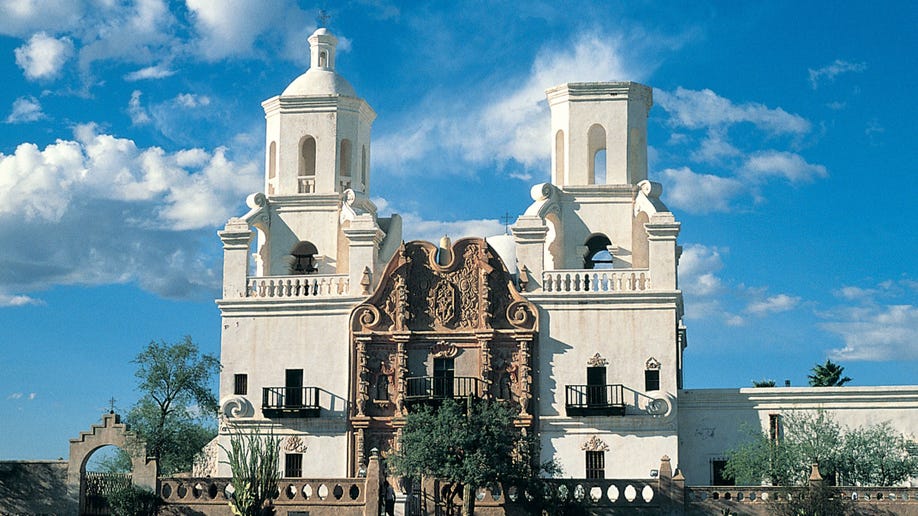 e57fbb66-Travel-Trip-5 Free Things-Tucson