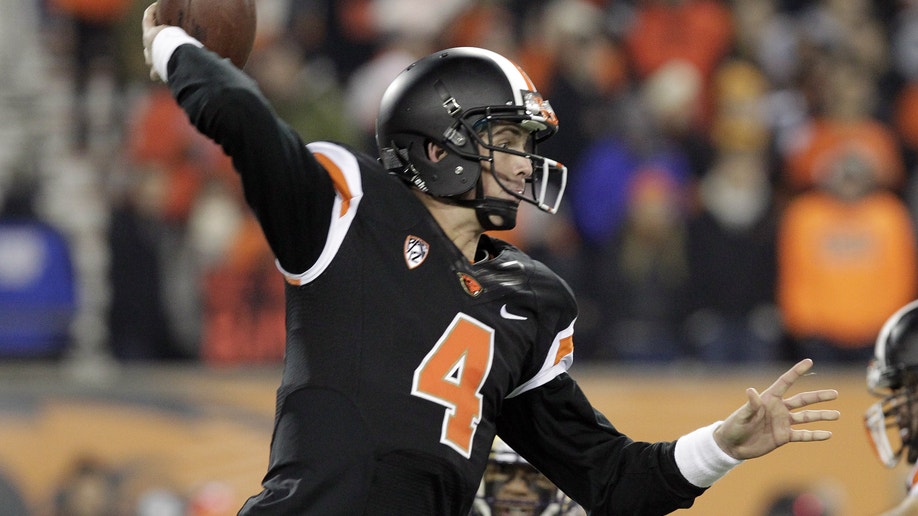 1d6a1299-Washington Oregon St Football