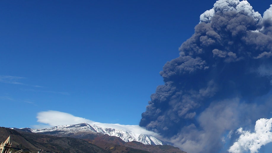 d7aaeecb-Italy Etna Volcano Eruption
