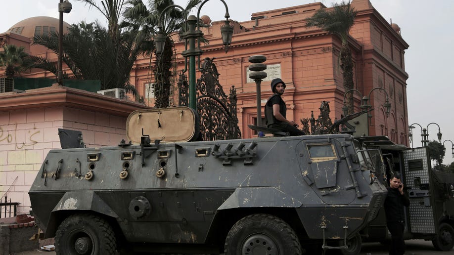 60d02c4e-Egypt-Museum Troubles