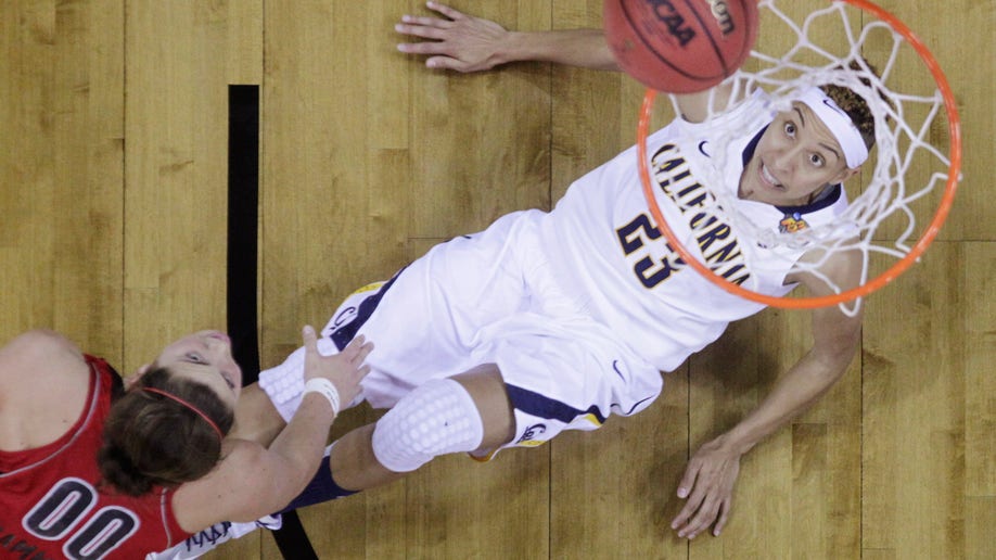 b3e8df5f-APTOPIX Final Four Louisville California Basketball