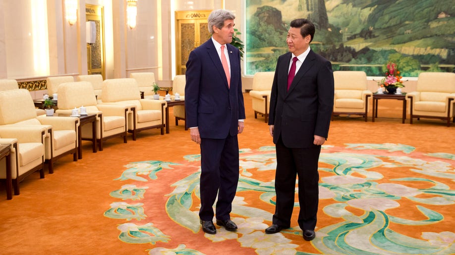 61689487-China US Kerry