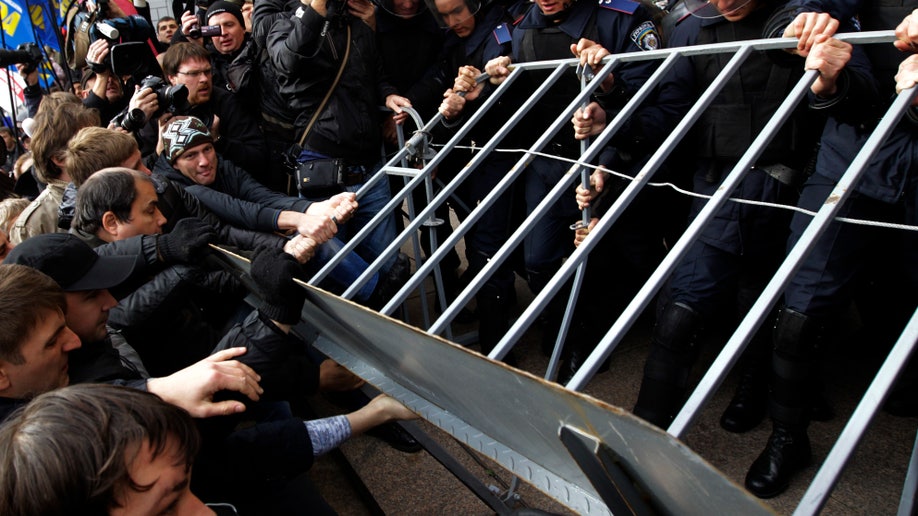b612dc4a-Ukraine Protest