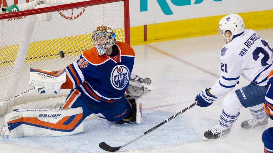 aa750d5d-Maple Leafs Oilers Hockey