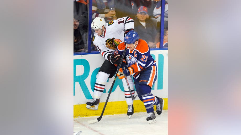 ee267cd5-Blackhawks Oilers Hockey