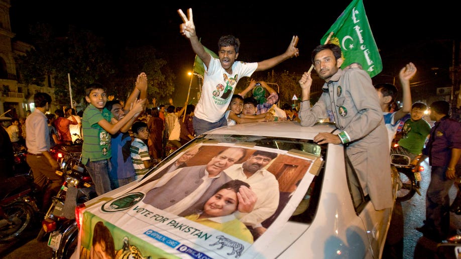 81857c02-Pakistan Elections