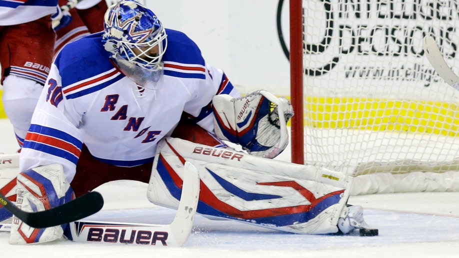 67b0fcee-Rangers Capitals Hockey