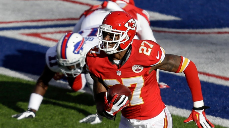 6a4874d7-Chiefs Bills Football