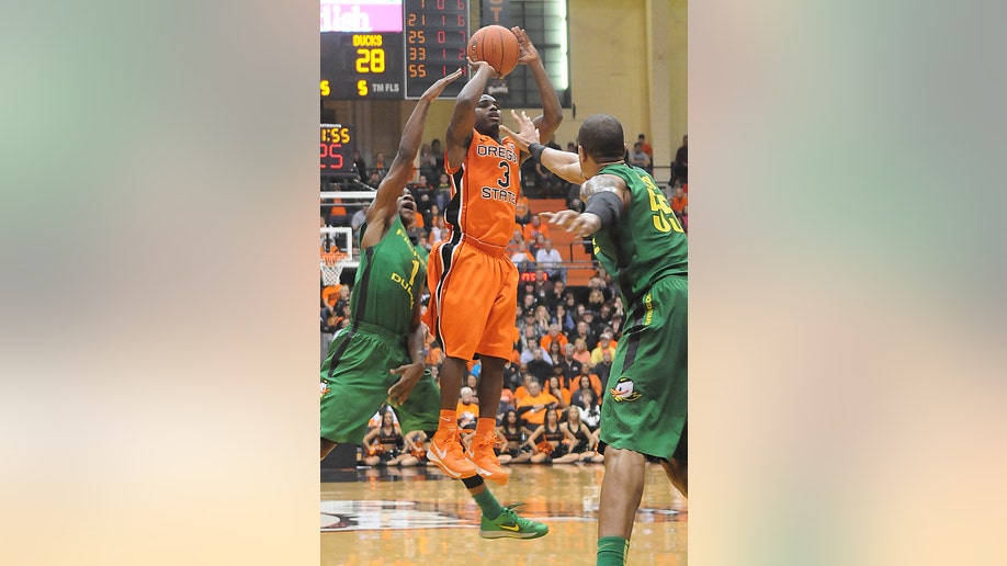 b244fc8a-Oregon Civil War Basketball