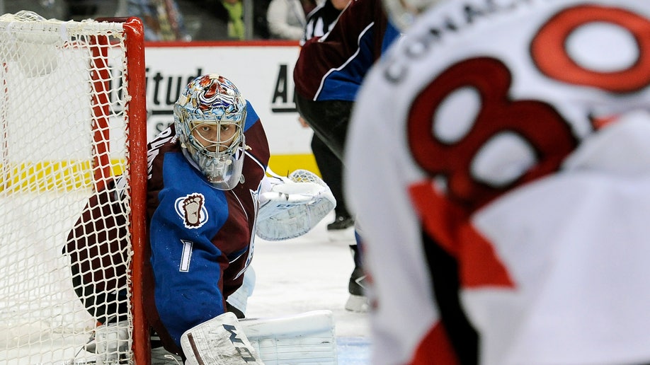 72afc23d-Senators Avalanche Hockey