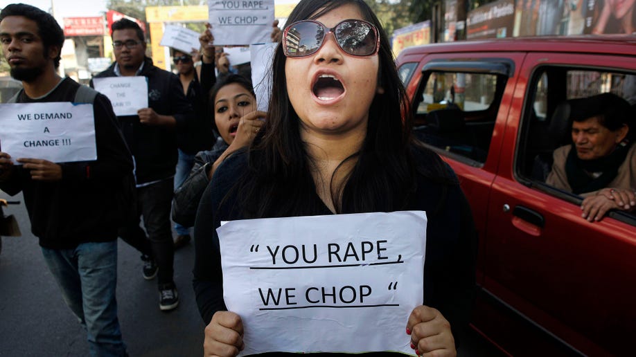 b4db1403-India Gang Rape