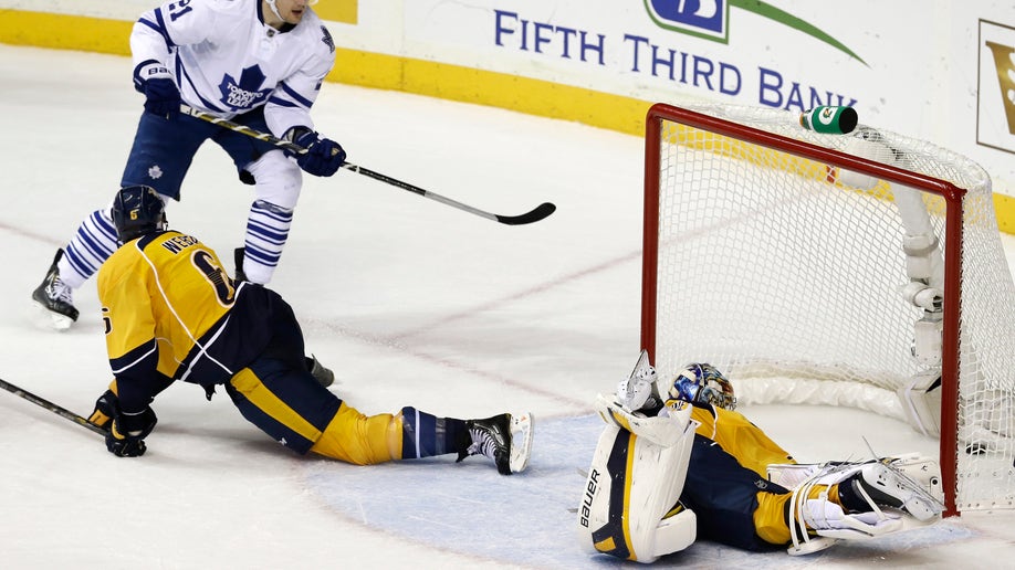 a29ca6d4-Maple Leafs Predators Hockey