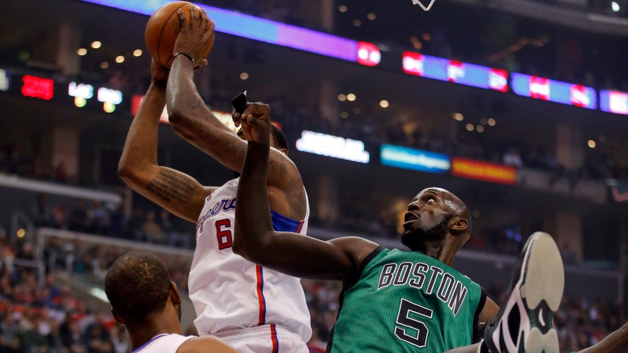 89108548-Celtics Clippers Basketball