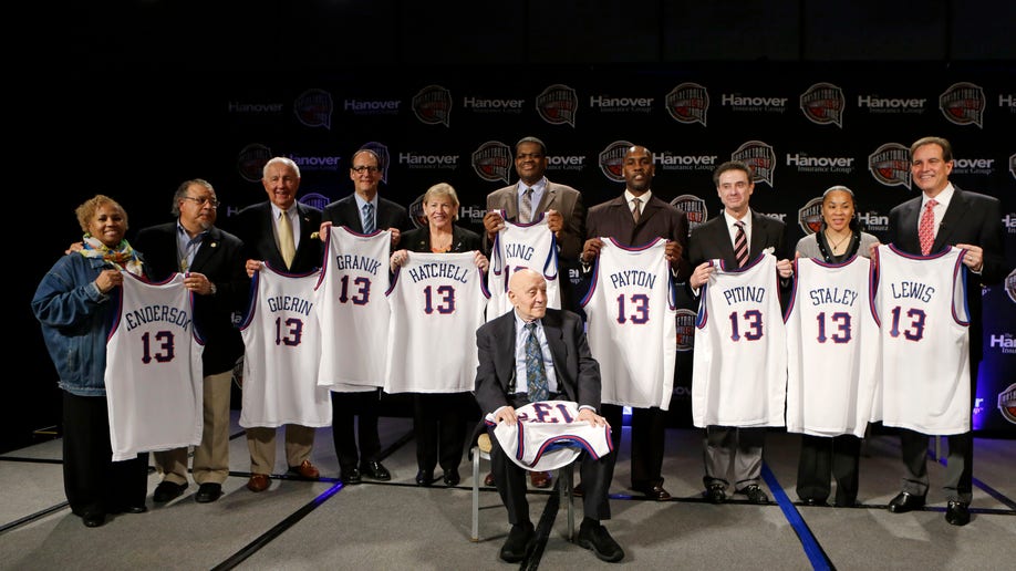 399e0ee7-2013 Hall of Fame Class Basketball