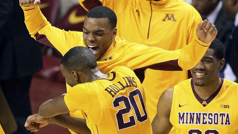 9bcd488e-Northwestern Minnesota Basketball