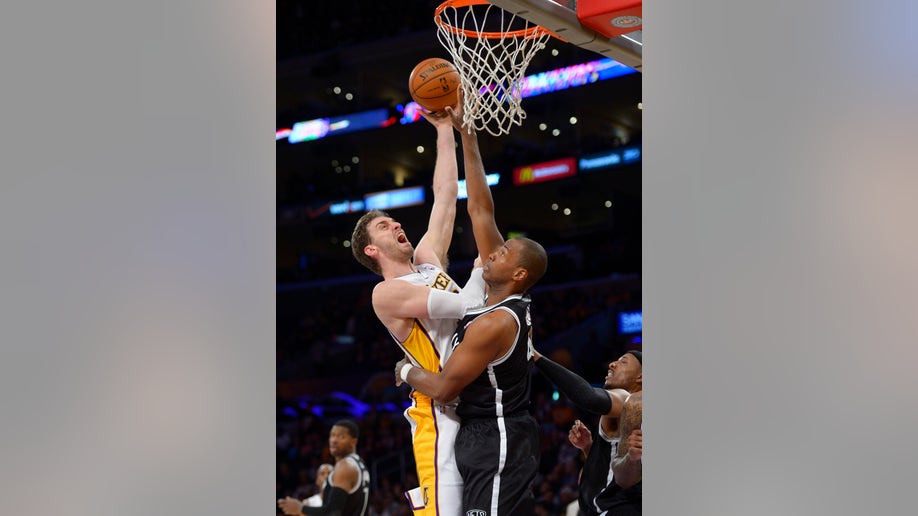 6d830784-Nets Lakers Basketball